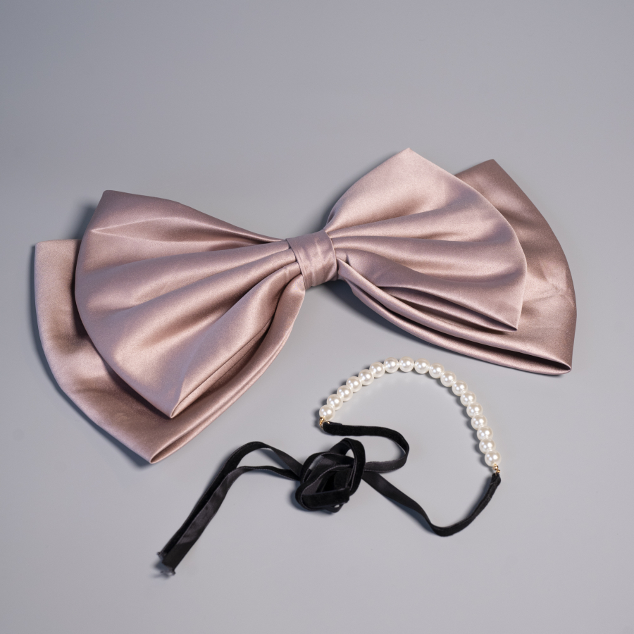 Kassandra Sløjfe i Nougat fra LÉ MOSCH, kæmpe sløjfe, stor sløjfe,