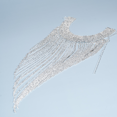 Edita Halskæde med similisten i sølvlook fra LÉ MOSCH, halskæde med masser af glimmer, festlig halskæde, statement piece,