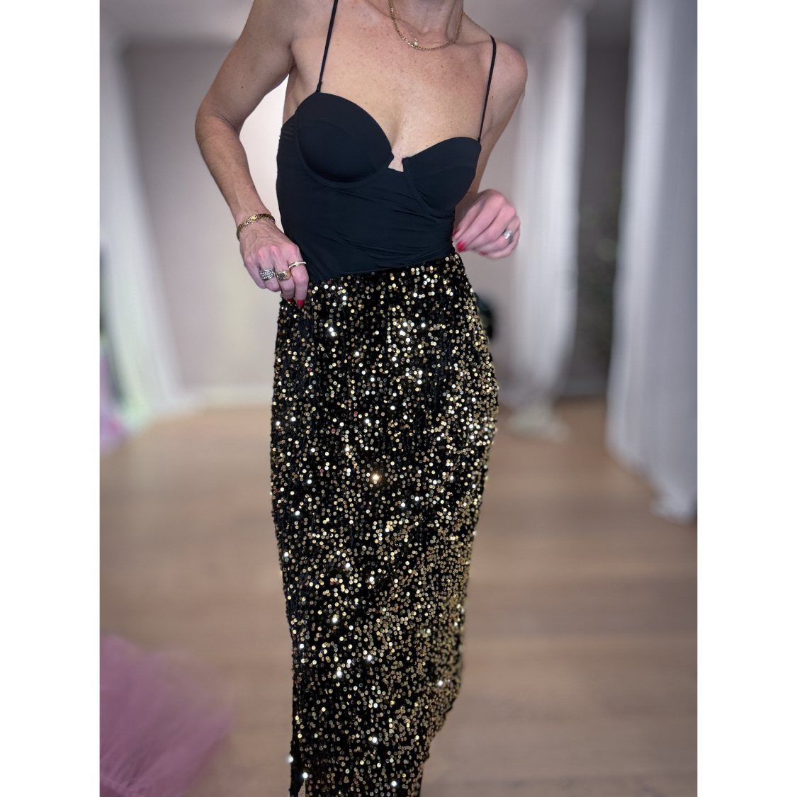 Rexine Paillet Nederdel i Gylden fra le mosch