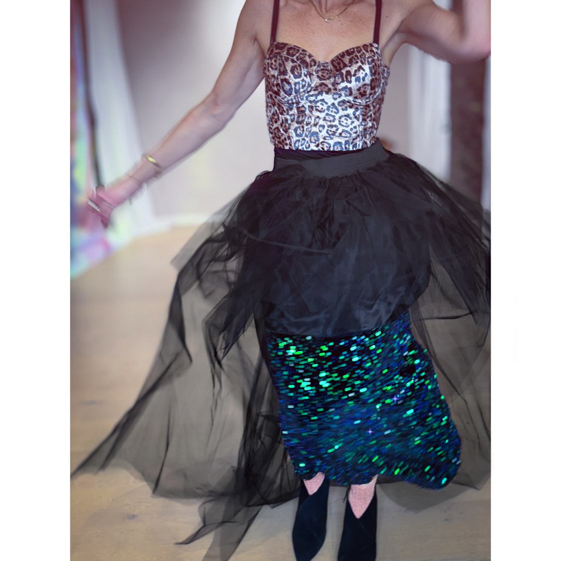 Hally Tyl Nederdel I sort fra le mosch