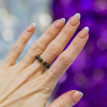 Ariel ring i Sort Obsedian fra le mosch