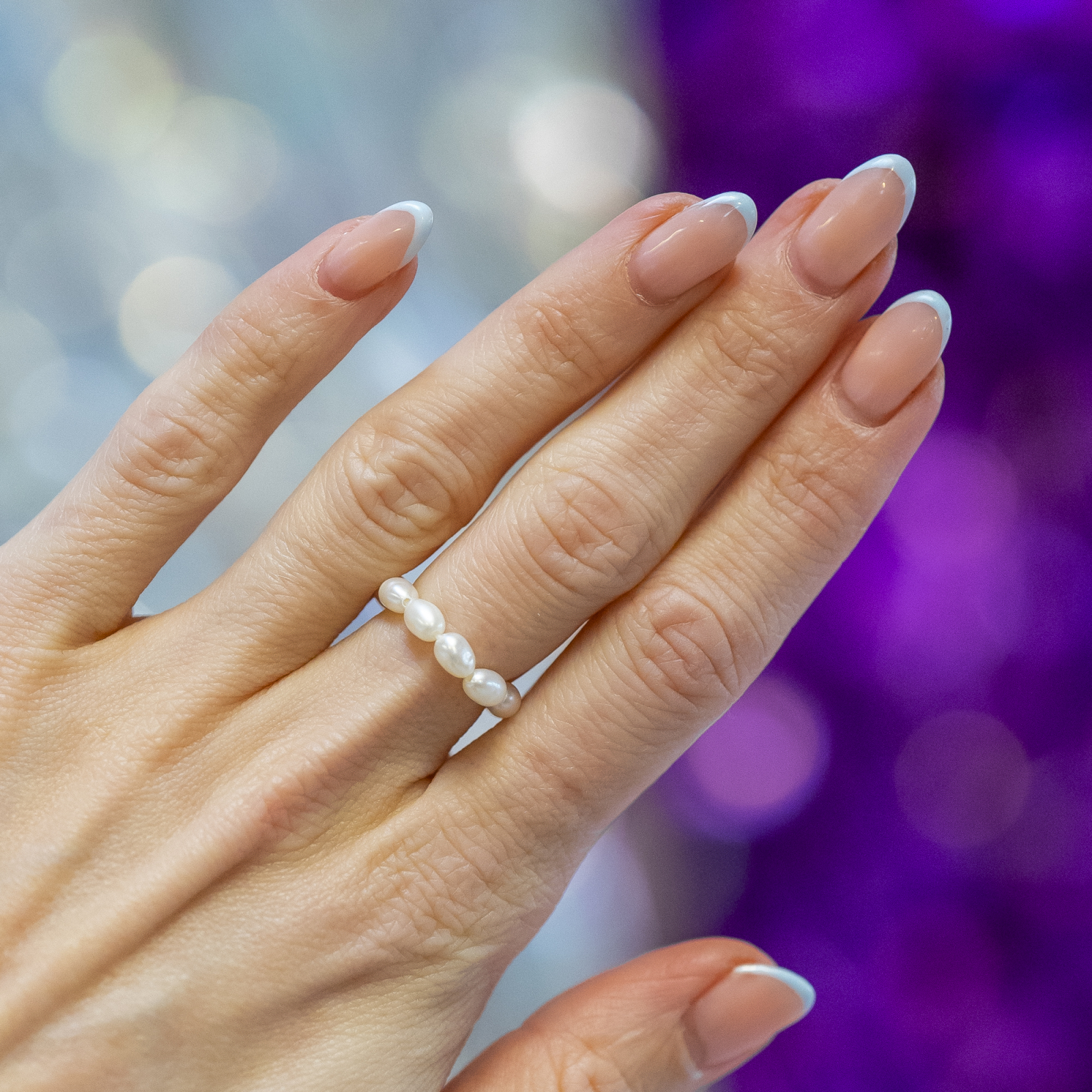 Ariel ring med Ferskvandsperler fra LÉ MOSCH,