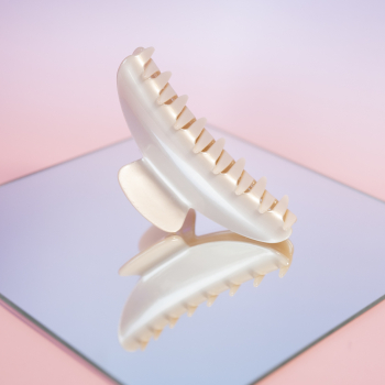 Cloud hårklemme i Plain Beige Cloud hårklemme i Plain Beige