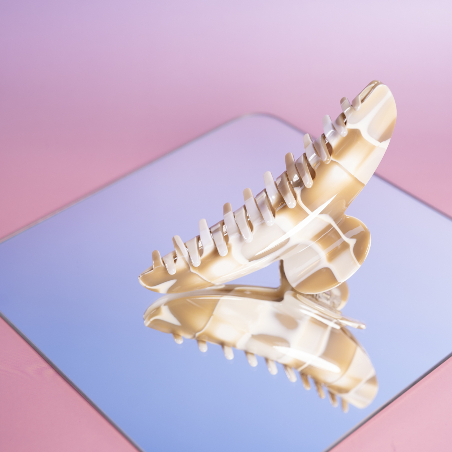 Giga Cloud hårklemme i Latte fra le mosch