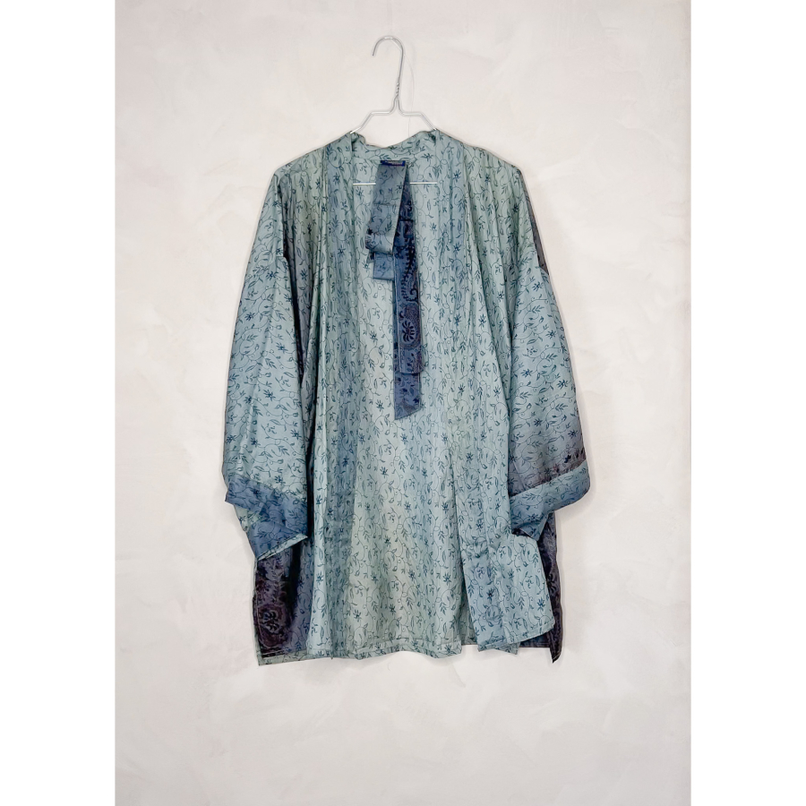 Monya Silkemix kimono no 1499 fra LÉ MOSCH, kort let kimono, elegant og super anvendelig kort kimono,