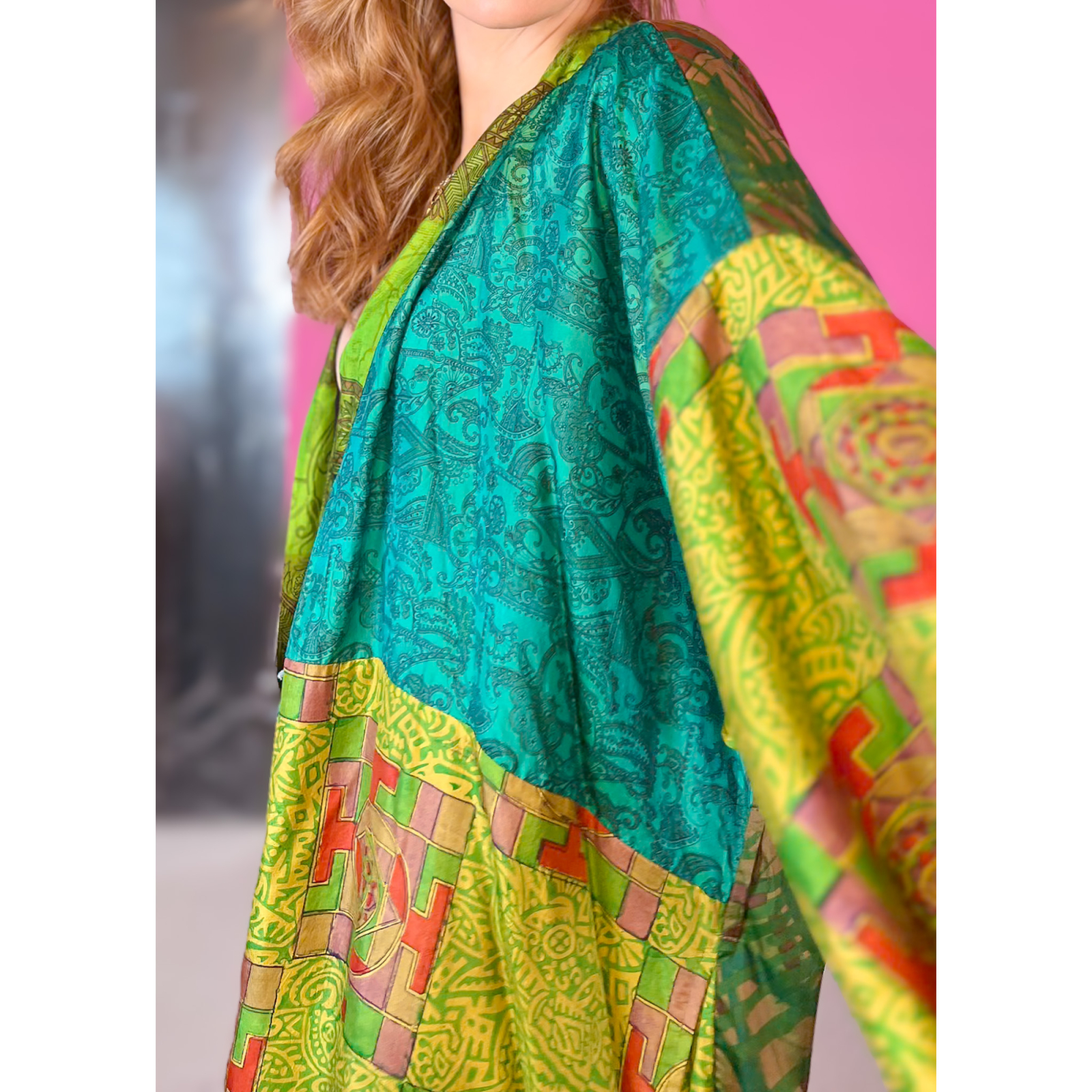 Minju Silkemix kimono no 1137 fra LÉ MOSCH, skøn unik og let kimono, super anvendelig kimono,