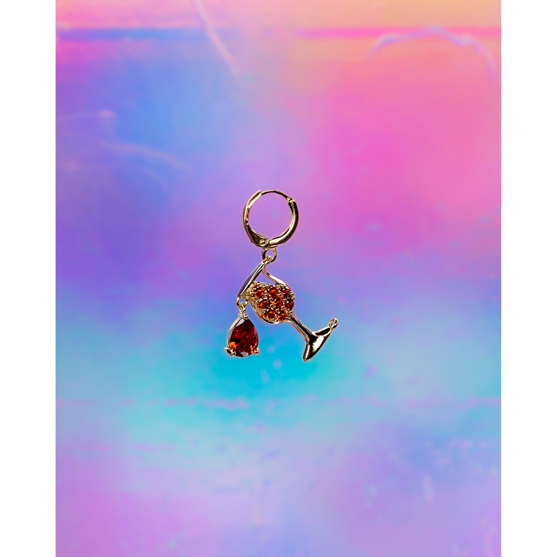 Ava Charm Rødvin fra LÉ MOSCH, sød lille charm til dine sko, charm til halskæder og armbånd, 