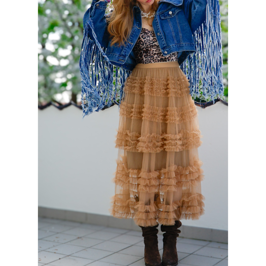 Thyra Tyl Nederdel i Brun fra LÉ MOSCH, let og festlig nederdel, anvendelig sommer nederdel,