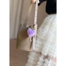 Herla Bucket Taske i Beige fra LÉ MOSCH Herla Bucket Taske i Beige fra LÉ MOSCH