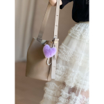 Herla Bucket Taske i Beige fra LÉ MOSCH