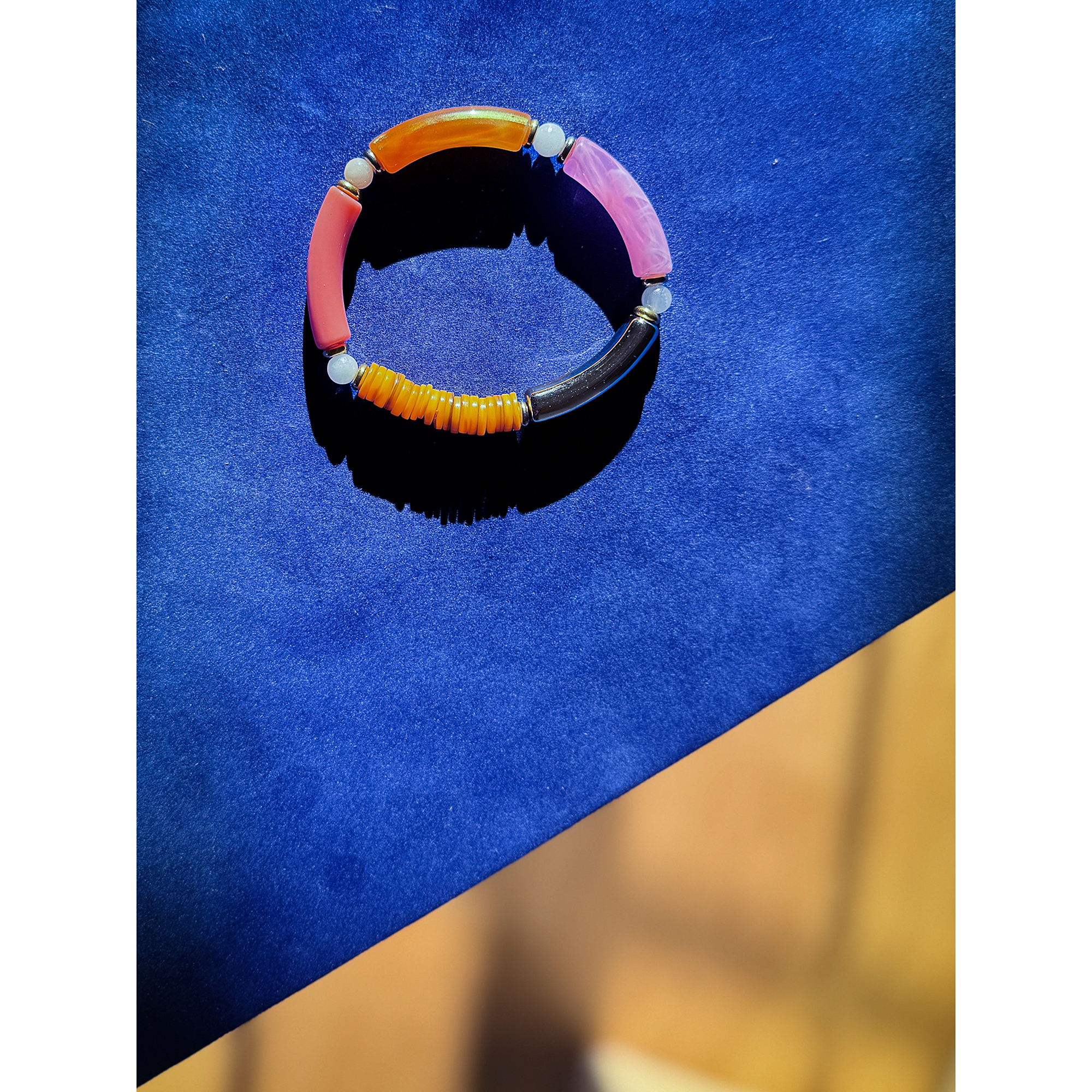 Maggie armbånd no 3 i brændte nuancer fra le mosch