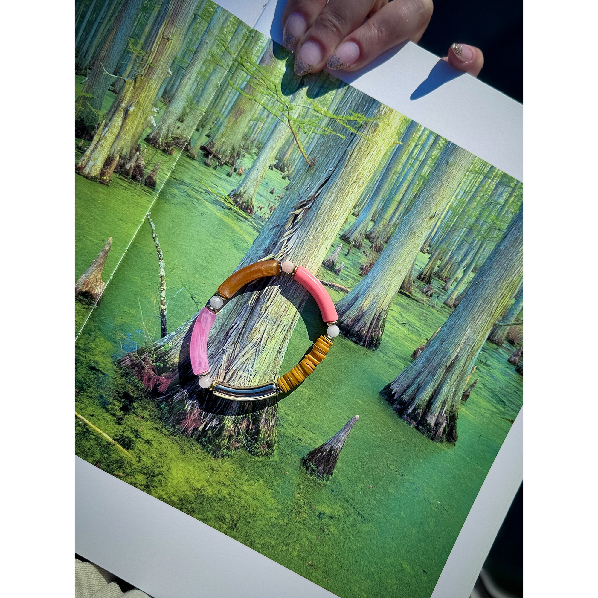 Maggie armbånd no 3 i brændte nuancer fra le mosch