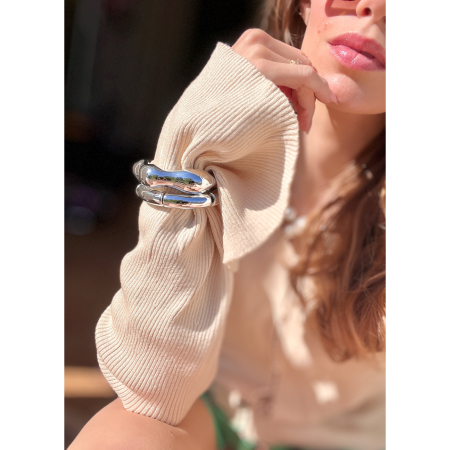 Ellie armbånd i sølvfarvet fra LÉ MOSCH, dekorativ statement armring, let armring med fylde,