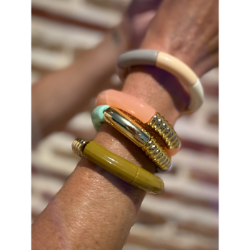 Maggie armbånd no 41 fra LÉ MOSCH, smukt boheme armbånd lavet i acetat tube perler