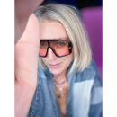 Amelia solbriller i Leo med lyst glas fra LÉ MOSCH, store cool solbriller, smukke solbriller med sheer glas Amelia solbriller i Leo med lyst glas fra LÉ MOSCH, store cool solbriller, smukke solbriller med sheer glas