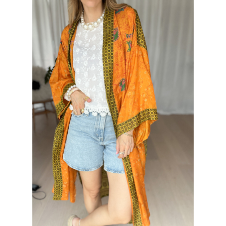 Minju Silkemix kimono no 1145 fra LÉ MOSCH, skøn unik og let kimono, super anvendelig kimono,