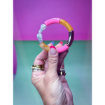 Maggie armbånd no 70 fra LÉ MOSCH, smukt boheme armbånd, farverigt armbånd, 