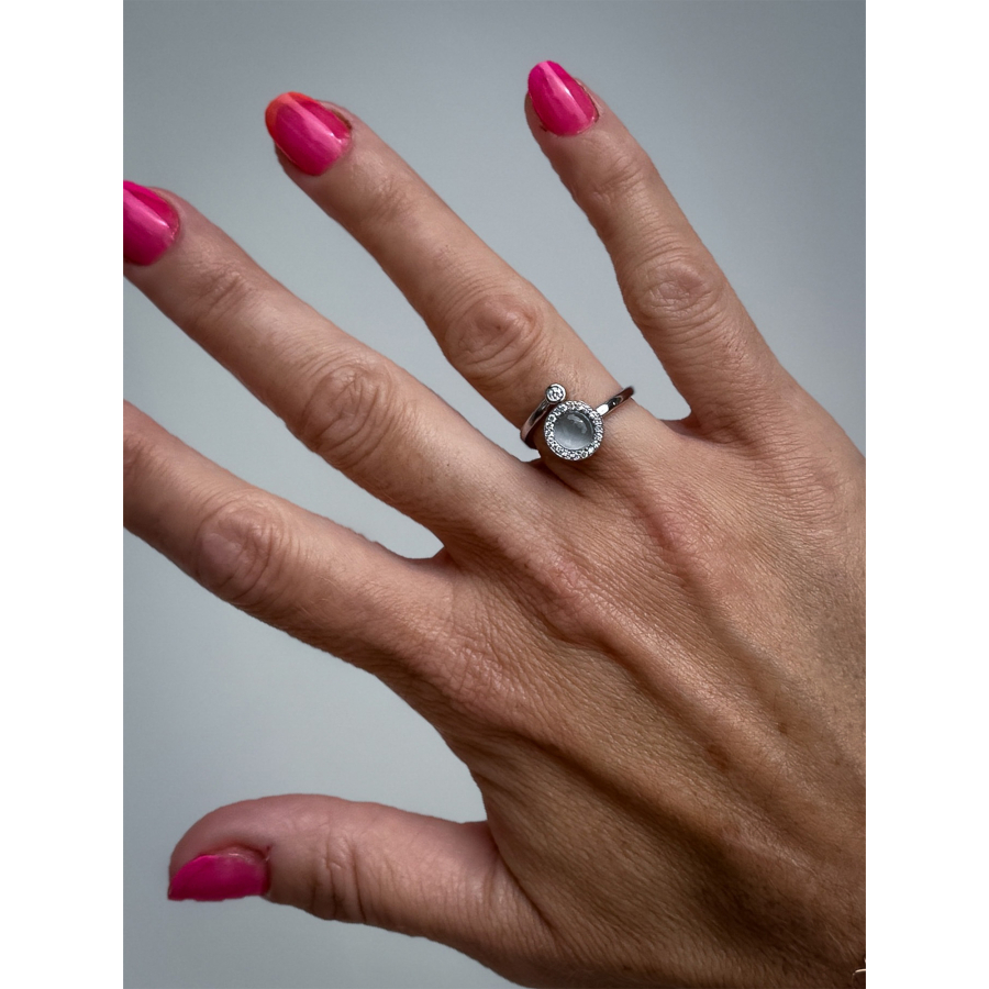 Aura Spinner anti stress ring i forsølvet fra LÉ MOSCH, anti stress ring med en top der kan spinne, super yndig afstressende ring, 