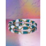 Håndbroderet Nepal Armbånd med Perler i Hvid, turkis og Guld fra LE MOSCH