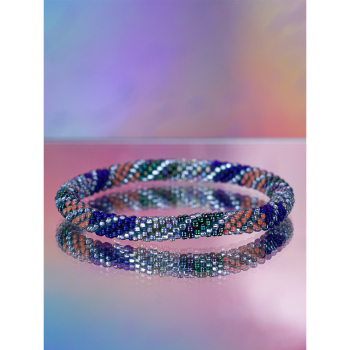 Håndbroderet Nepal Armbånd med Perler i Blå, sølv og koral fra LE MOSCH Håndbroderet Nepal Armbånd med Perler i Blå, sølv og koral fra LE MOSCH