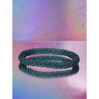 Håndbroderet Nepal Armbånd i smukke petroleumsgrønne farver fra LE MOSCH Håndbroderet Nepal Armbånd i smukke petroleumsgrønne farver fra LE MOSCH