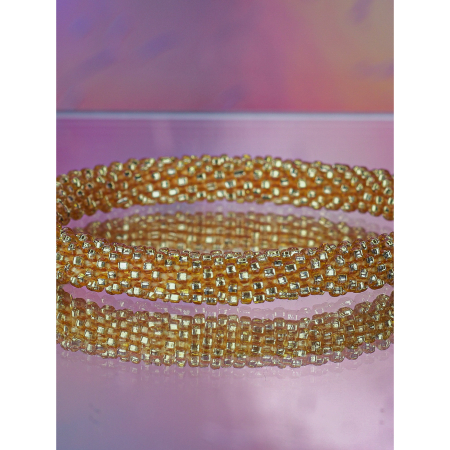 Håndbroderet Nepal Armbånd med glasperler i smukke nuancer fra LE MOSCH