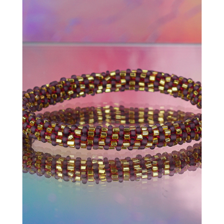 Håndbroderet Nepal Armbånd med glasperler i smukke nuancer fra LE MOSCH