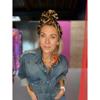 Lullie hårbøjle med mørk leo tørklæde fra le mosch