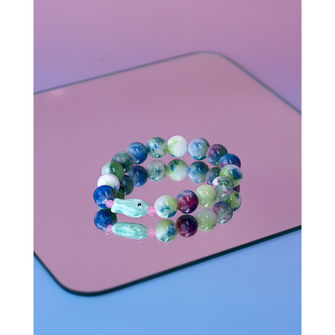 Bora Armbånd med farvede sten fra LÉ MOSCH, armbånd med store sten, dekorativt sommer armbånd, 