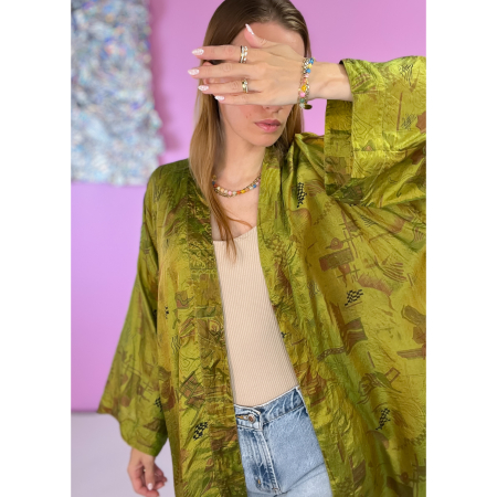 Monya Silkemix kimono no 1712 i Grøn. Håndlavet silkemix kimono i vintage sarier - kun 1 stk. af hver! Hurtig levering