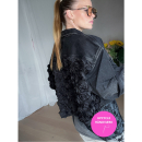 Sort denim skjorte med sorte 3D blomster på ryggen og oversize fit – Lé Mosch unika-design No. 042 Sort denim skjorte med sorte 3D blomster på ryggen og oversize fit – Lé Mosch unika-design No. 042