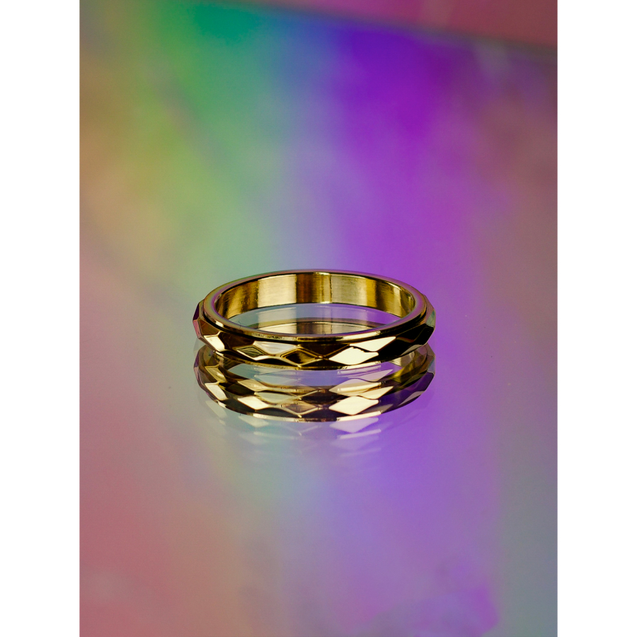 Nicola anti stress ring i forgyldt fra LÉ MOSCH, anti stress ring i forgyldt stål,