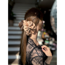 Silk XLARGE Scrunchie I Karamel fra LÉ MOSCH Silk XLARGE Scrunchie I Karamel fra LÉ MOSCH