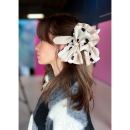 Elka hårklemme i beige og prikker fra LÉ MOSCH, fyldig hårklemme med sløjfer, nem håropsætning med en stor klemme, Elka hårklemme i beige og prikker fra LÉ MOSCH, fyldig hårklemme med sløjfer, nem håropsætning med en stor klemme,