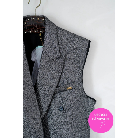 Vintage Vibes Glitrende Vest no. 051 fra LÉ MOSCH, smuk og unik enkel vest, festlig og anvendelig vest, 