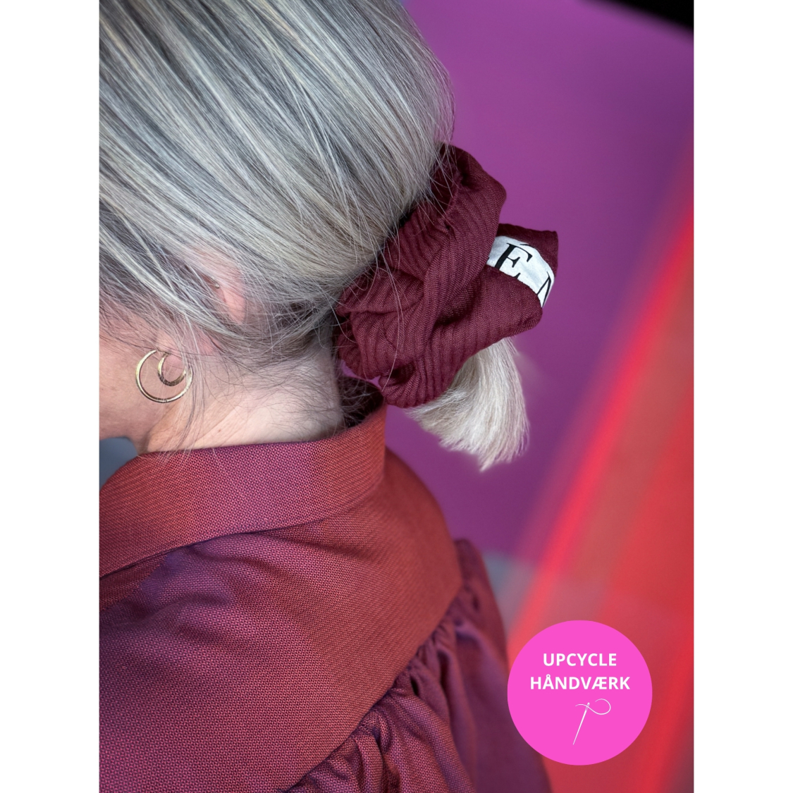 Le Mosch Logo Mega Scrunchie i Vinrød
