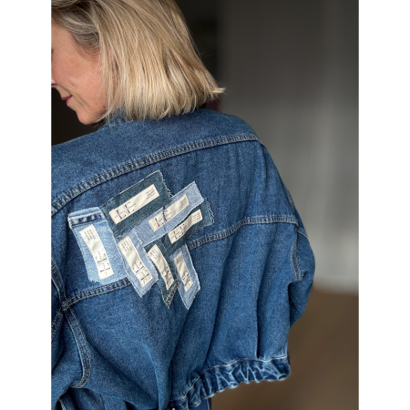 Vintage Vibes Denim jakke med Patches- no 019 Fra le mosch