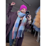 Wenke Halstørklæde i pastel fra LÉ MOSCH, smukt og blødt halstørklæde, fint og pastelfarvet stort halstørklæde, 