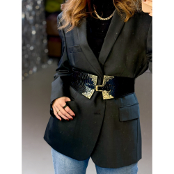 Kornelia Bælte i Sort fra LÉ MOSCH, cool elastikbælte i imiteret læder, flot bælte med metaldekorationer, 