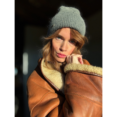 Rickie Beanie i grå, strikhue, vinterhue