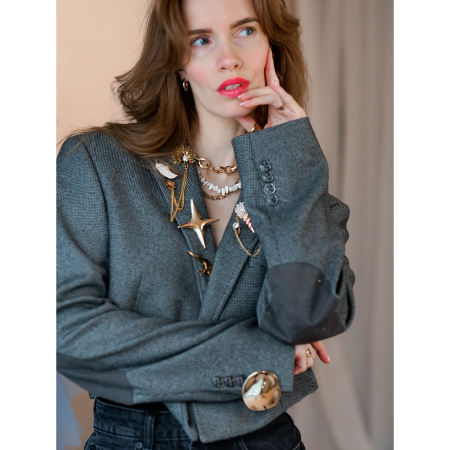 Cira Broche i Blank Gylden fra le mosch