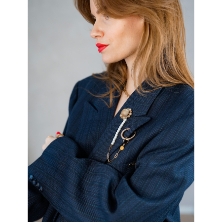 Vintage Vibes mørkeblå dobbeltradet blazer – No 146 fra LÉ MOSCH, skøn blazer med smukke mørkeblå striber, unik dobbeltradet oversize blazer, 