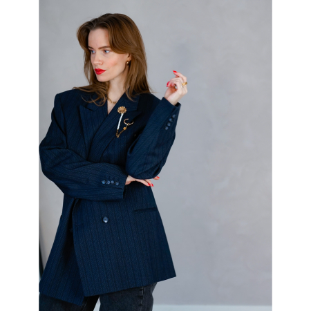 Vintage Vibes mørkeblå dobbeltradet blazer – No 146 fra LÉ MOSCH, skøn blazer med smukke mørkeblå striber, unik dobbeltradet oversize blazer, 