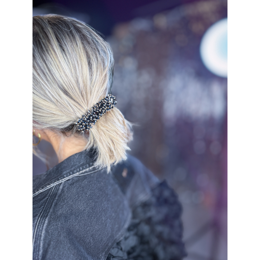 Ilse Hårspænde med grå sten fra LÉ MOSCH, fint og enkelt hårspænde, hårspænde med skinnende grå sten, 