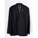 Vintage Vibes sort blazer med broche – No 156 fra LÉ MOSCH, skøn sort blazer med feminin broche med vedhæng, unik og enkel ternet sort oversize blazer, 