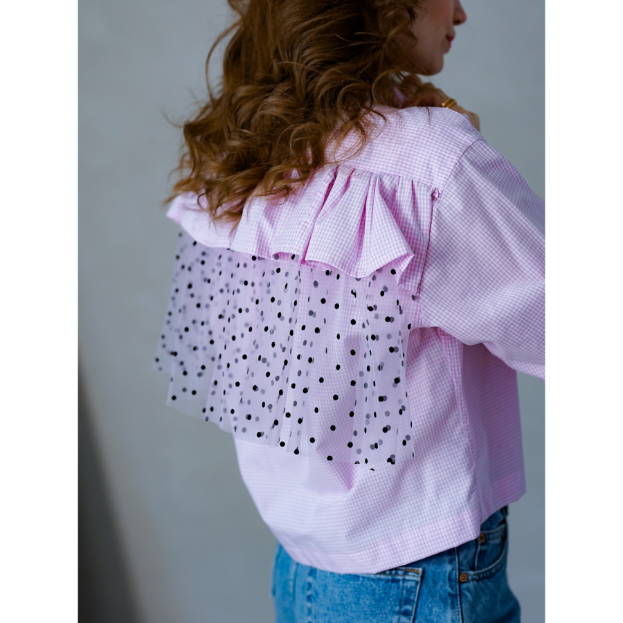 Vintage Vibes Rosa Skjorte med Flæse - No 174 fra LÉ MOSCH, smuk og anderledes ternet skjorte, skjorte med flæser på ryggen,