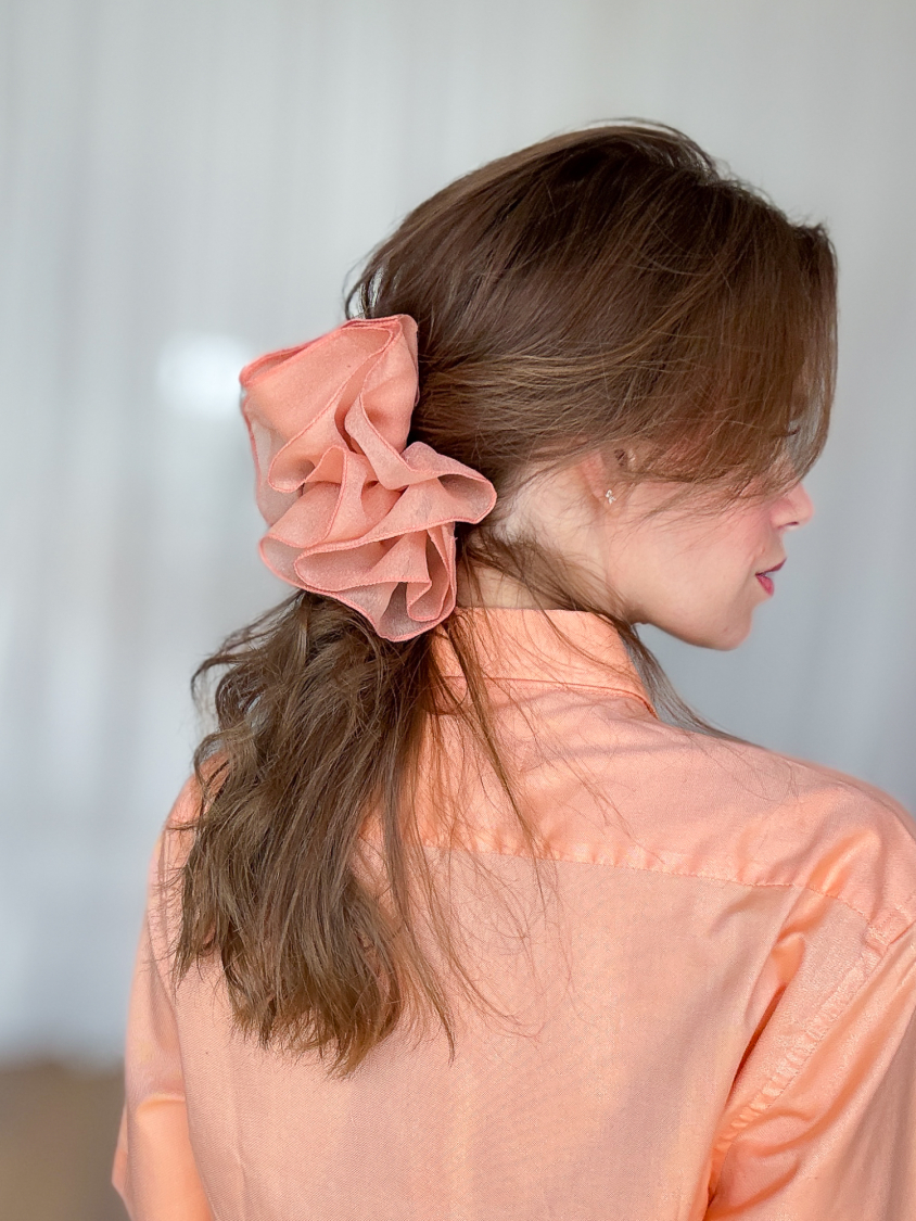 Fine Hårklemme med sløjfe i Salmon peach fra le mosch