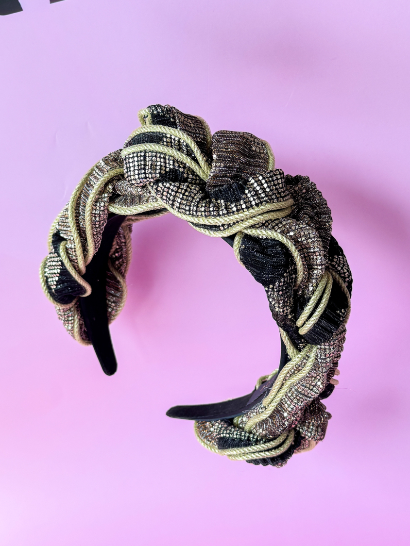 Callie hårbøjle i sort og kobber fra LÉ MOSCH, flettet hårbøjle med glitterstof, festlig og fyldig hårbøjle, 