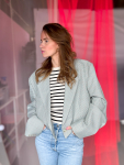 Vintage Vibes Kort Ternet Blazer – No 197 fra LÉ MOSCH, smuk skulpturel kort blazer med grønne tern, sej kort blazer til dit personlige look,