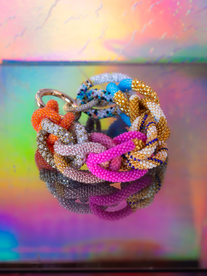 Vivienne armbånd no 4 fra LÉ MOSCH, fyldigt og farverigt boheme armbånd, lækkert og anderledes armbånd, 